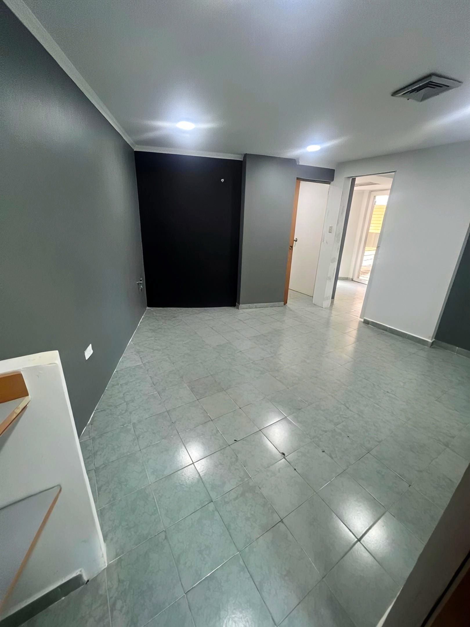 Consultorio Médico en Venta Clínica IEQ Valencia – 69 m² con Planta Eléctrica 100% - foto 7
